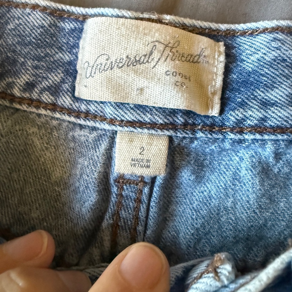 Universal Thread Mid-Rise Super Jeans Wide Leg Jeans - Picture 8 of 10